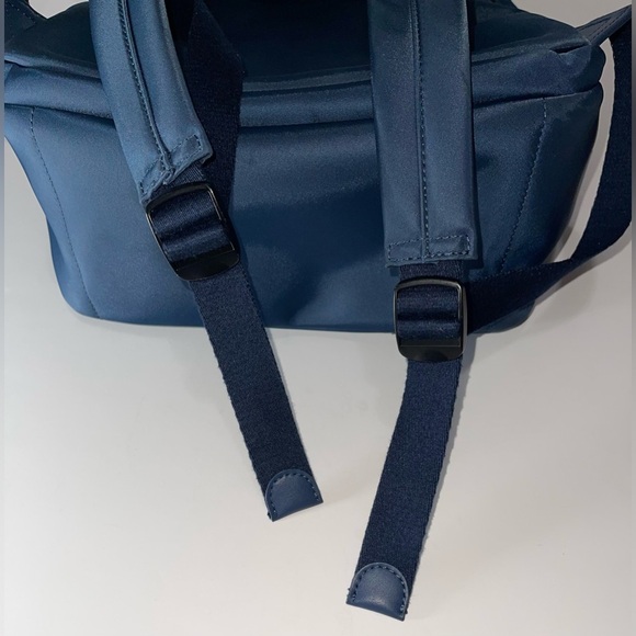Monos Metro Backpack Oxford Blue - Picture 10 of 13